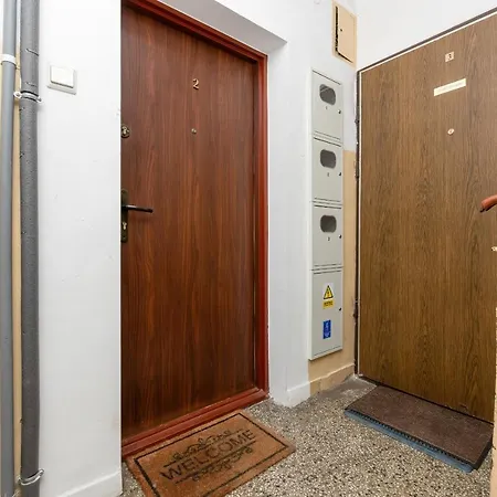 Apartament Beautiful One Bedroom Zamkowa By Rent Like *