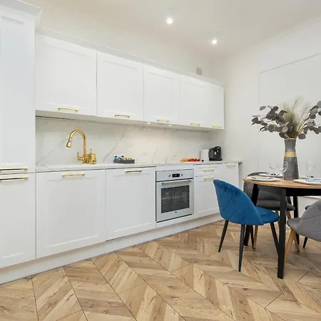 Apartament Beautiful One Bedroom Zamkowa By Rent Like